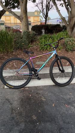 Throne Goon 29er (LMK TRADES!!)