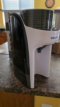 Brand New Baby Brezza Formula Pro