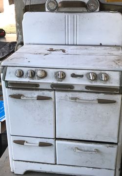 Antique stove/oven