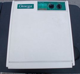 OMEGA FOOD DEHYDRATOR- WORKING PERFECTLY