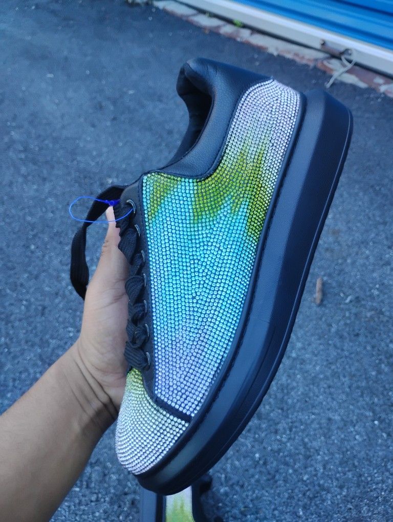 STEVE MADDEN SIZE 10