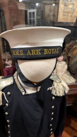 M. Edward’s ) HMS ARK ROYAL HAT. Collectible