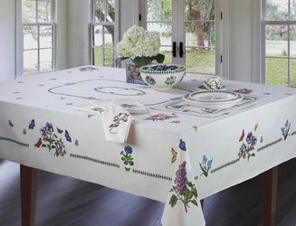 Avanti Portmeirion Botanic Garden 60" x 102" Tablecloth