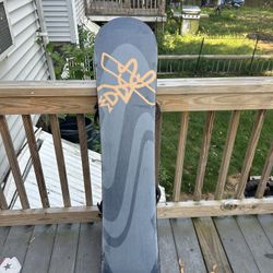 Kids snowboard