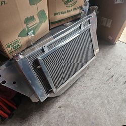 1055 Chevy Radiator And Fans