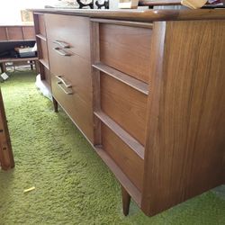MCM KENT COFFEY Dresser With Mirror