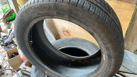 255/45/19