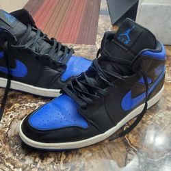 Air Jordan 1 Mid Black And Blue Size 13