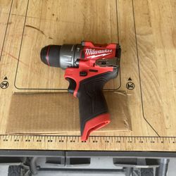 Milwaukee 1/2 Hammer Drill/Driver