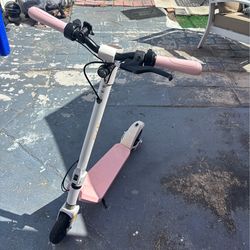 Pink Electric Scooter – Great Condition