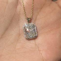  Diamond Necklace 