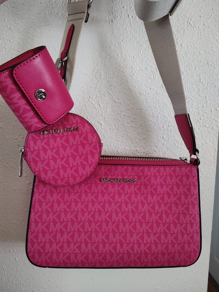 Michael Kors Crossbody Bag