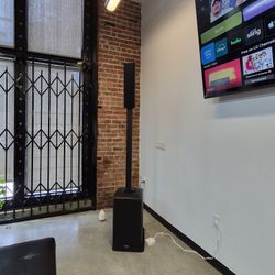 Selling QSC-KC12 3000 W Array 