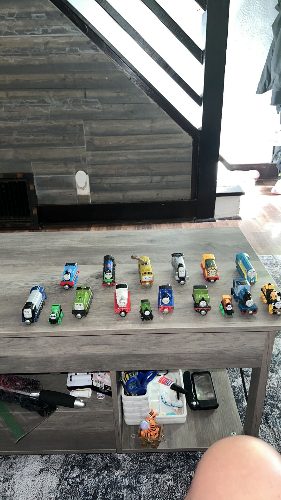Lot Of 16 Thomas the Train & Friends Diecast Metal MagneticTrain