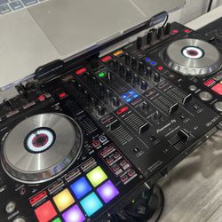 Pioneer DDJ - SX3 