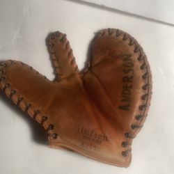 vtg wilson trapper 3 finger baseball glove  A2680
