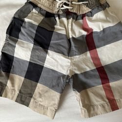 Burberry Kids Trunk 
