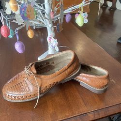 Men’s leather huaraches size 8