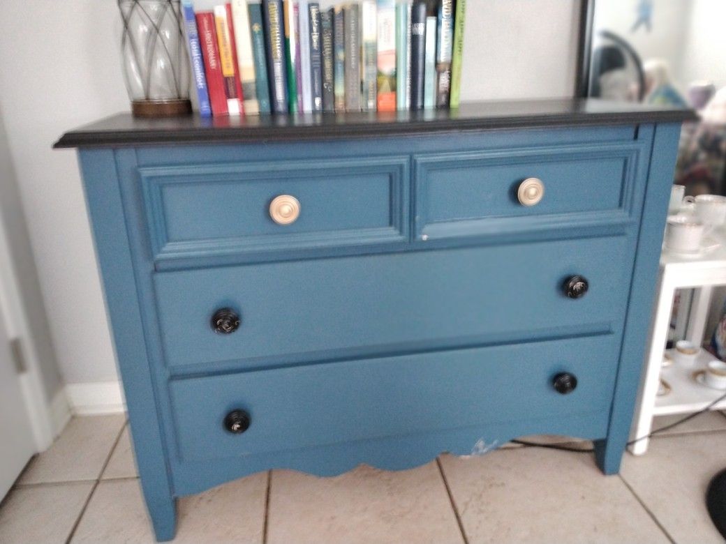 Tv Stand / Chest Of Drawers