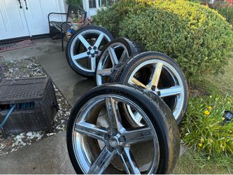 24 inch Irocs 5x5 C10 obs Tahoe suburban 5x127
