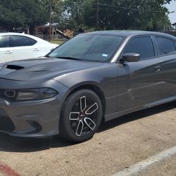 2020 Dodge Charger GT 