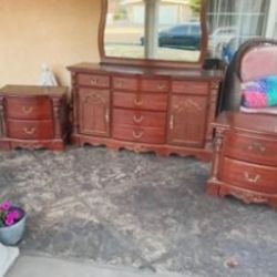 Dresser ,frame queen size, 2 Night Stands, 
