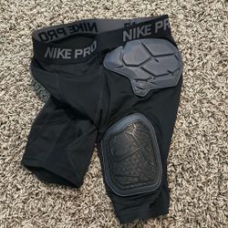 Nike Pro Boys Hyperstrong Football Padded Shorts Black Medium. Excellent Condition 
