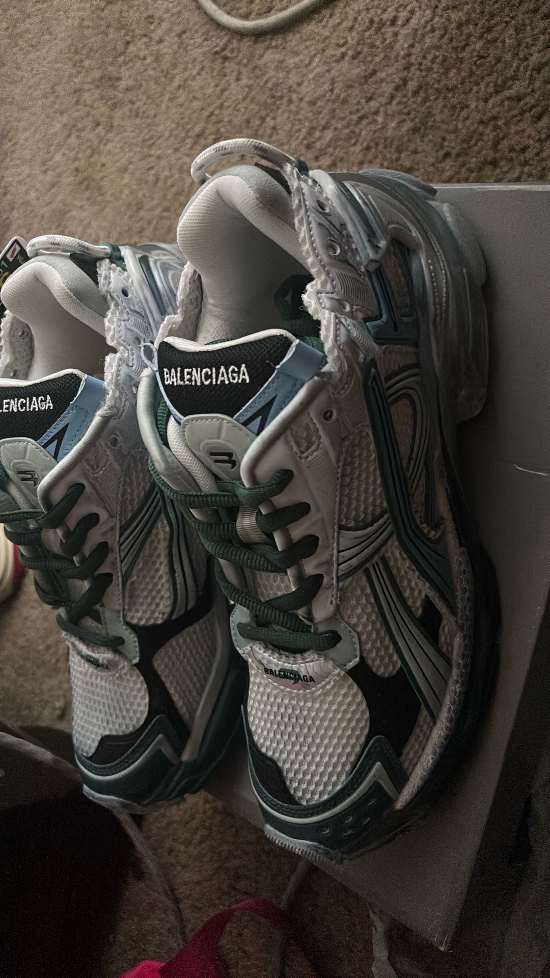 Balenciaga Size 44 In Men’s