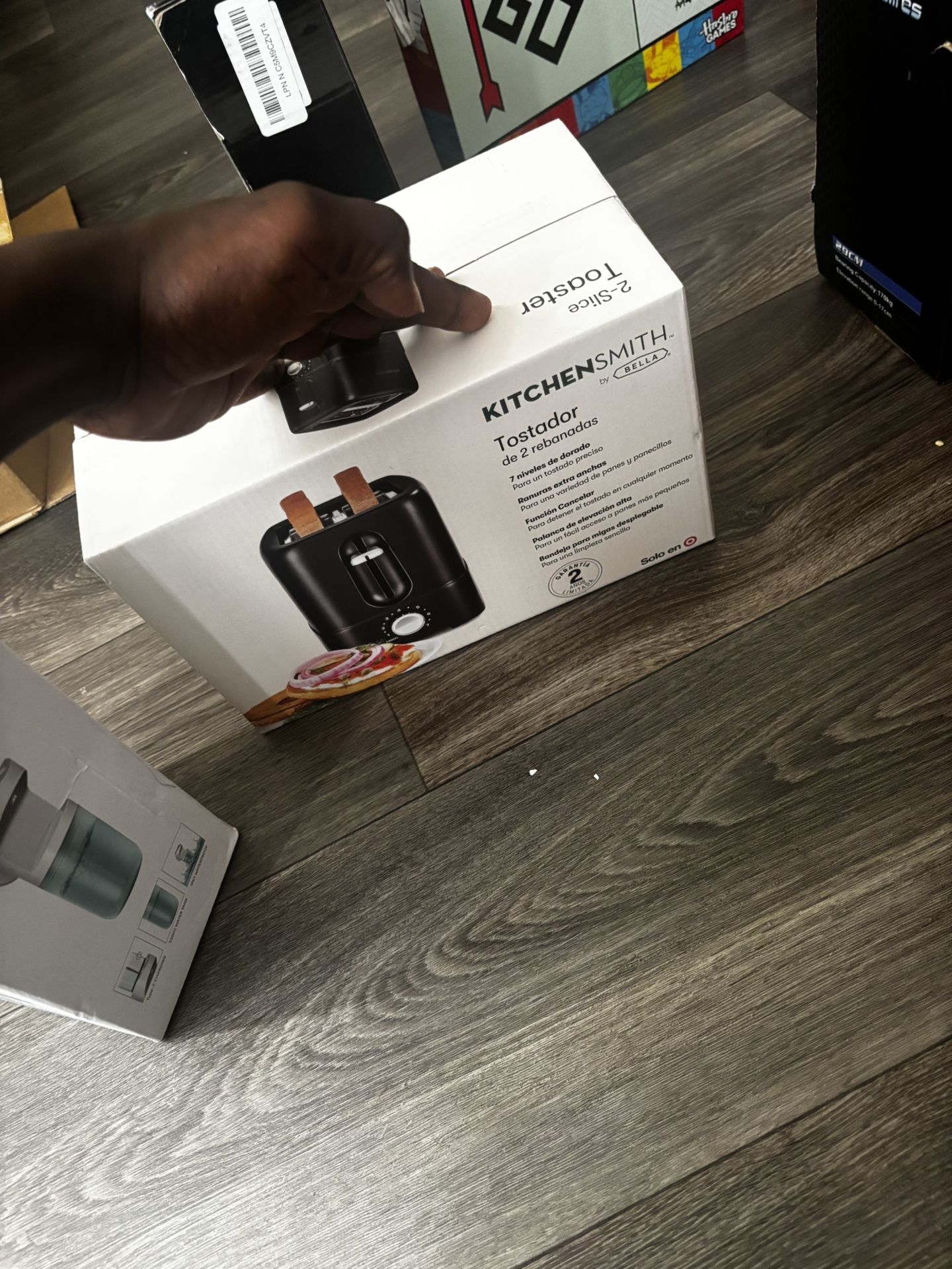 KitchenSmith by BELLA 2-Slice Toaster.