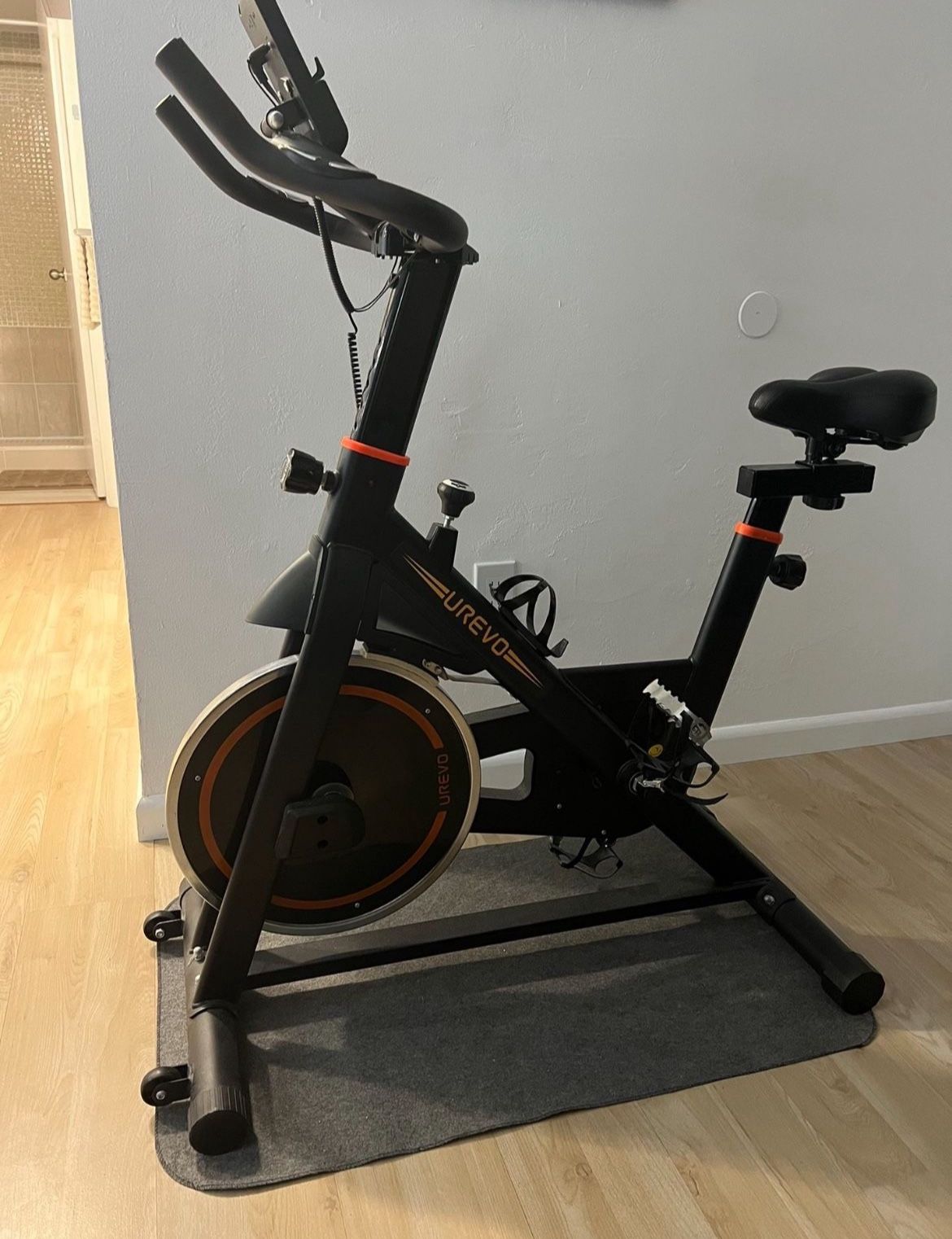 UREVO STATIONARY BIKE