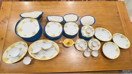 Vintage floral porcelain dinnerware set