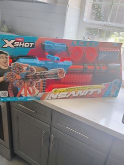 Brand new giant nerf zuru x shot gun and darts and ammo  belt