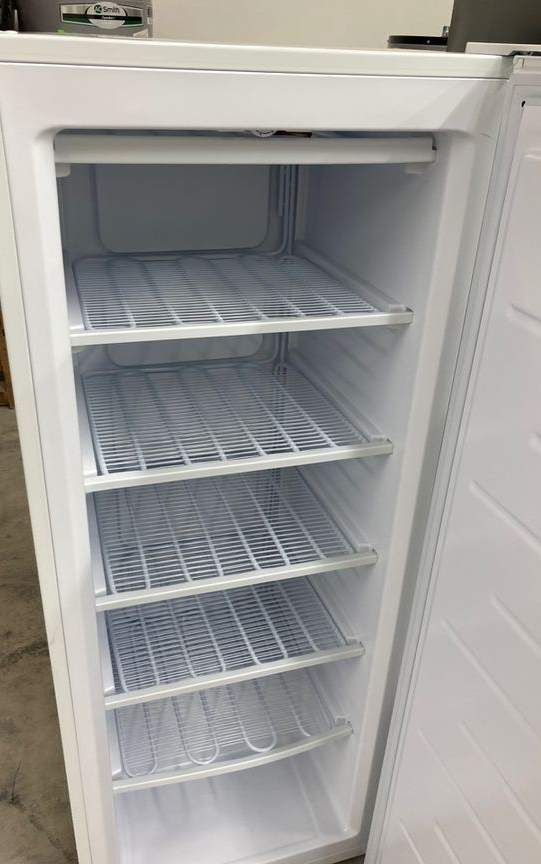 Thomson 🥶 upright freezer🥶TFRF690 TCZ
