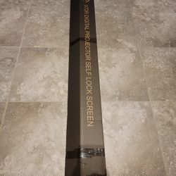 Self Lock Projector Screen