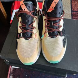 Jordan Air Cadence 