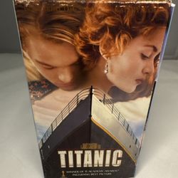 Titanic (VHS)