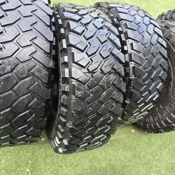 5 NITTO TIRES 40X13-50R17
