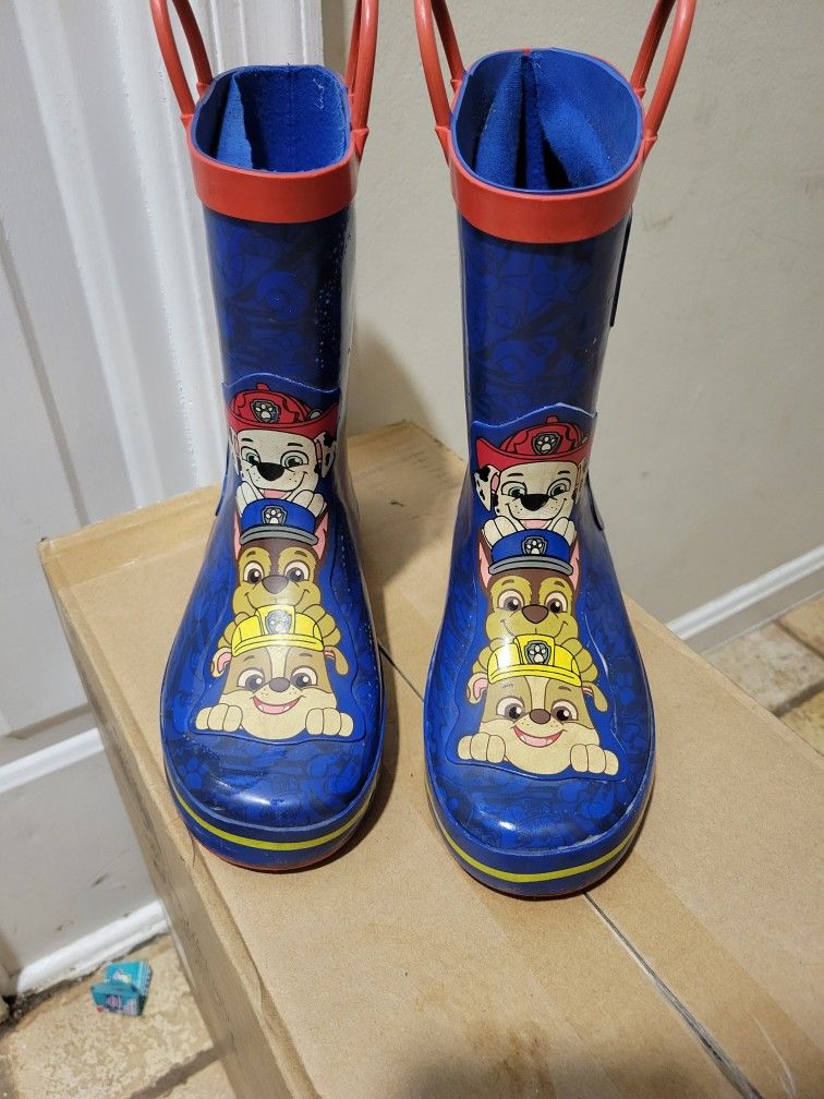 13/1 Rain Boots. 