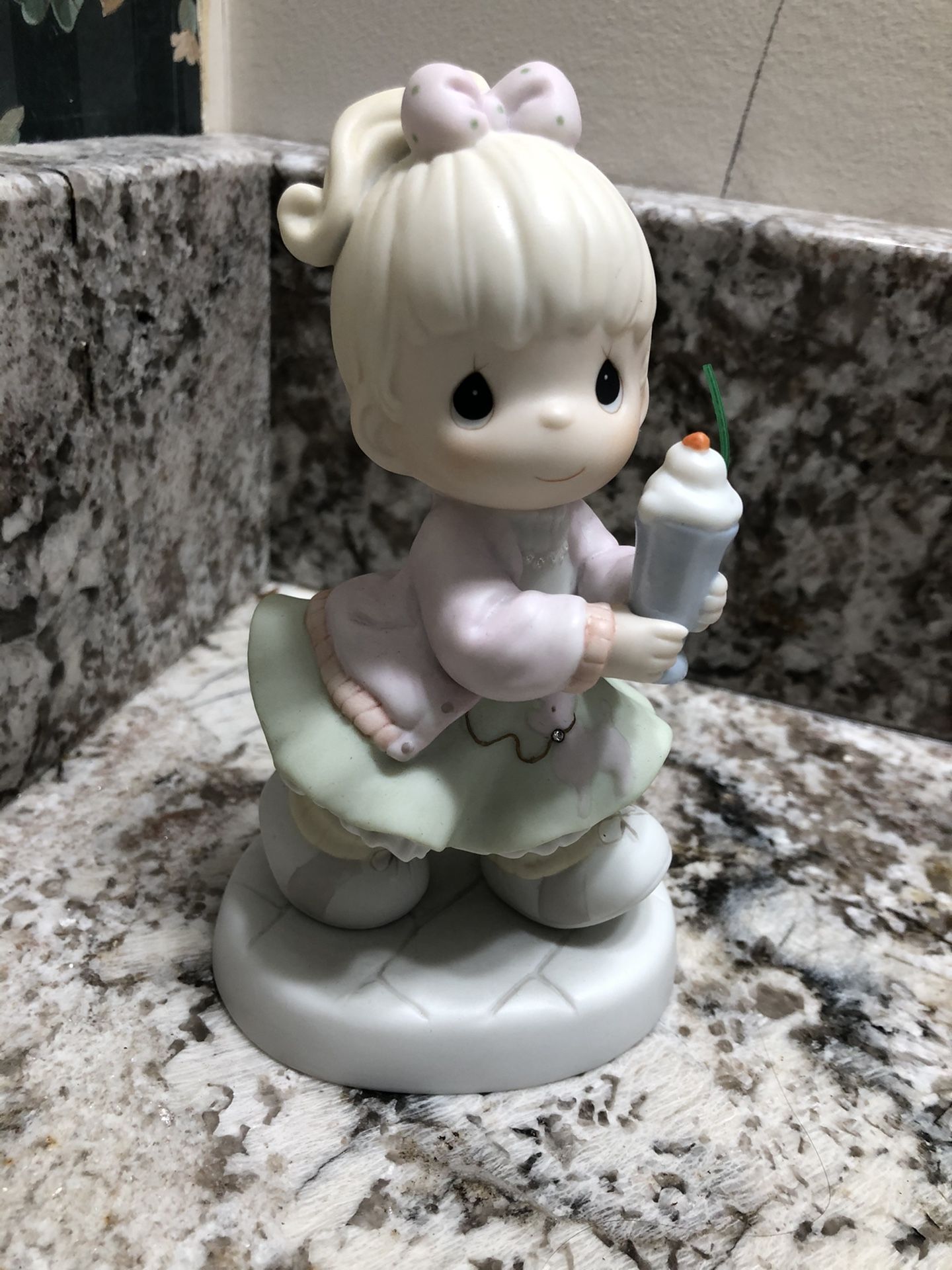 Precious Moments Our Club is Soda-Licious Members Only Figurine