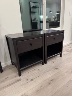 Night stands black 23x19x26in