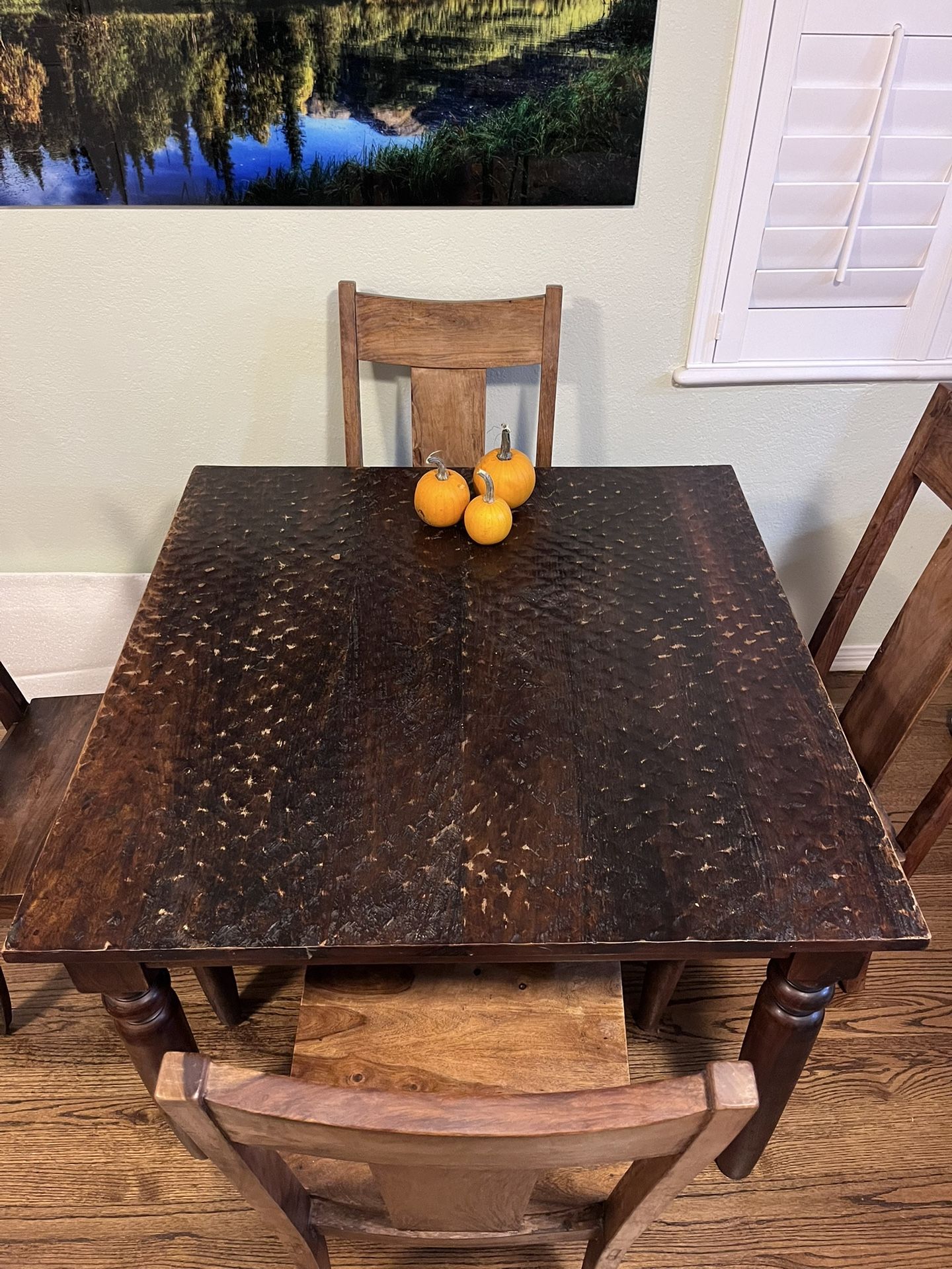 Dining Room Table 