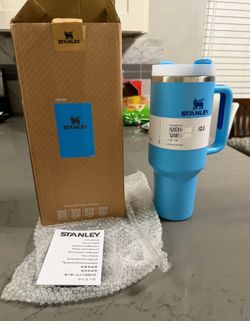 STANLEY Quencher H2.0 Tumbler with Handle and Straw 40 oz
