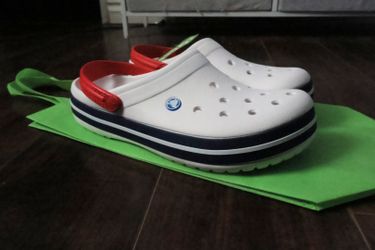 Crocs Size M10