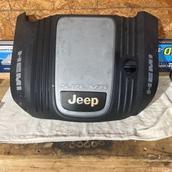 Jeep 5.7L Hemi Engine Cover