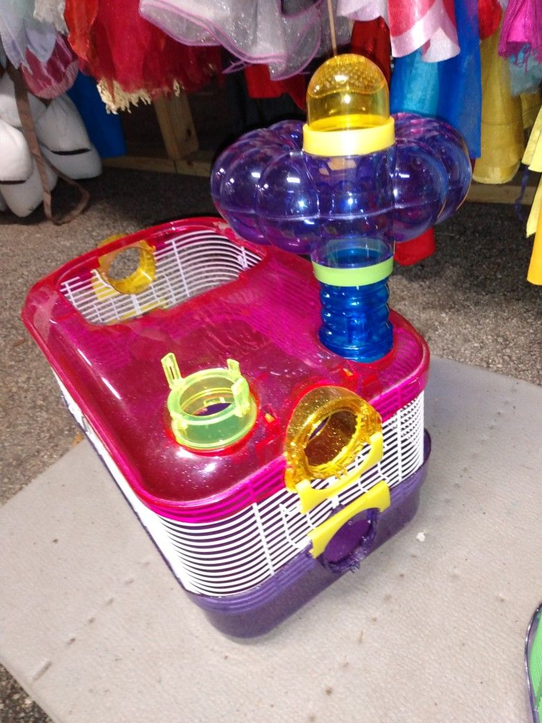 Hamster Cage Missing Pieces Only Has What's Shown In The Pictures