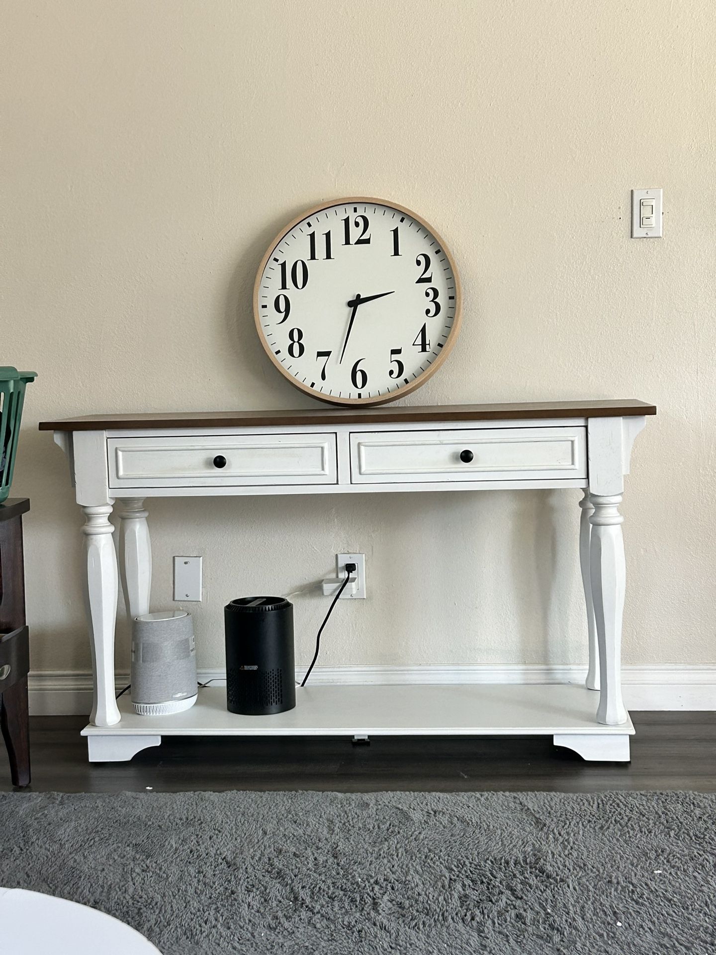 Table Console