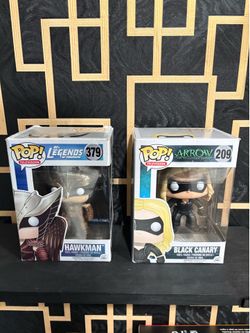 Lot of 2 Arrowverse funko pops