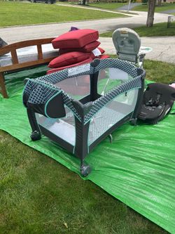 Play pen