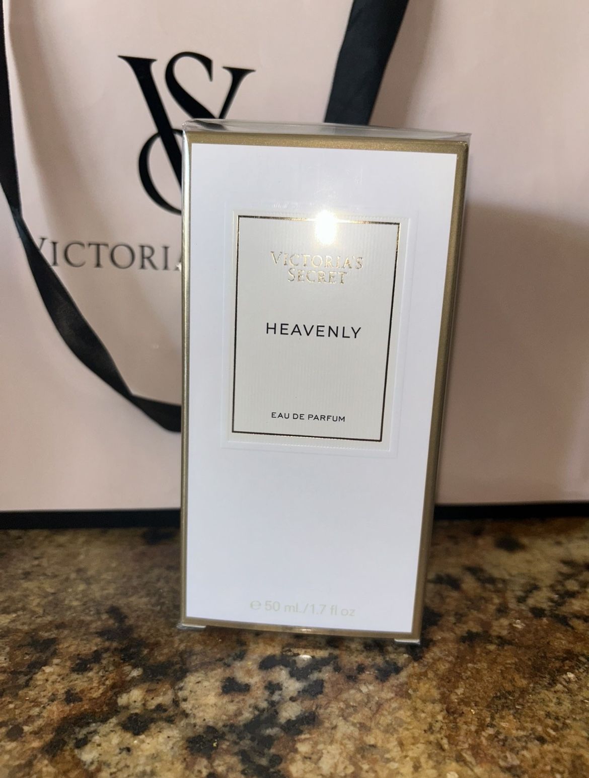 Victorias Secret Heavenly Perfume BNIB