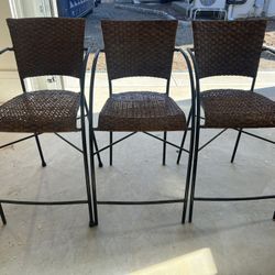 Set of 3 Counter Stools in Good Condition 18”w x 24”sh x 37”h. Smoke free household.